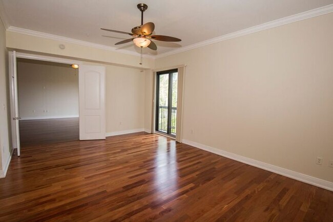 Building Photo - 2/2 Winter Park condo just 1/4 mile to Par...