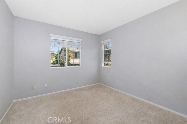 Building Photo - 16 Ellistone