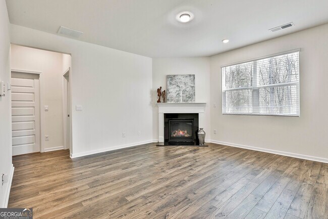 Building Photo - 166 Woodbrook Trl