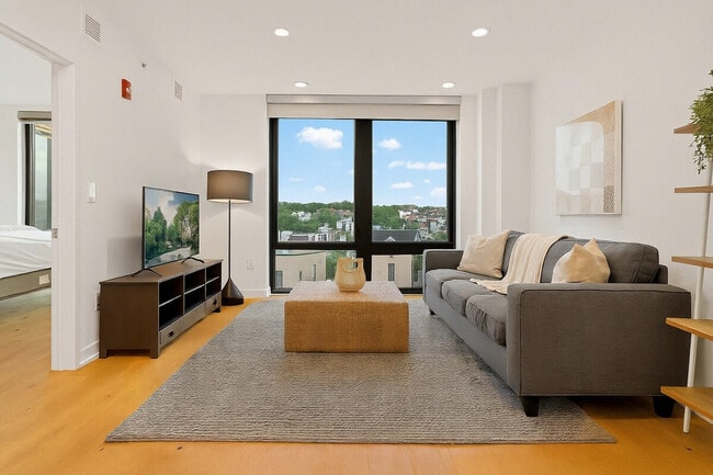 Building Photo - 1852 7th St NW