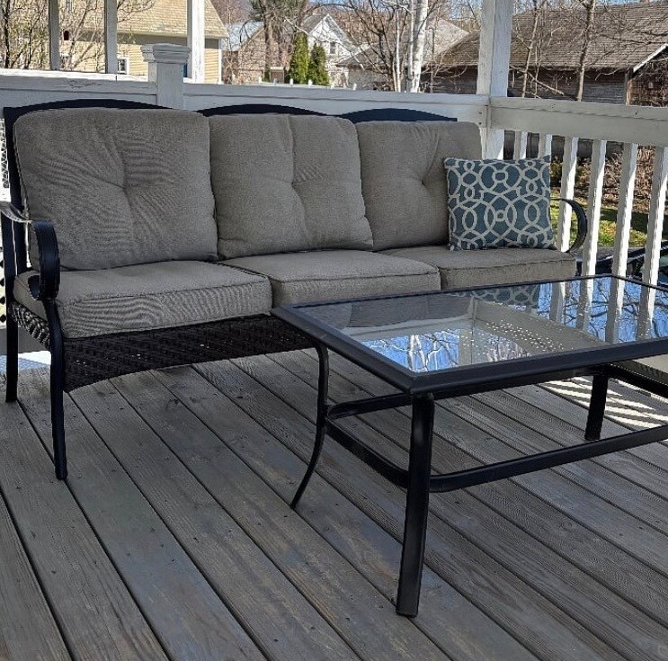 Private back porch - 20 Mansfield Pl