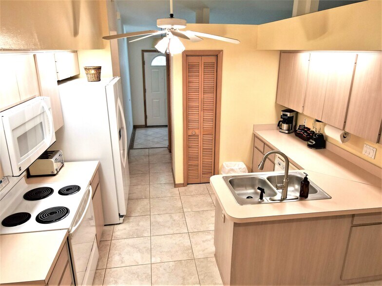 Building Photo - 19615 SW 93rd Lane