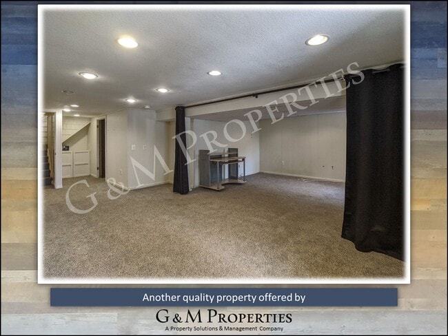 Building Photo - Rarely Available 4-Bedroom House - in Pitt...