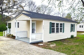 Building Photo - 3193 Flat Creek Rd