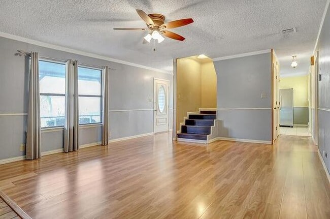 Building Photo - 1704 Frog Pond Rd