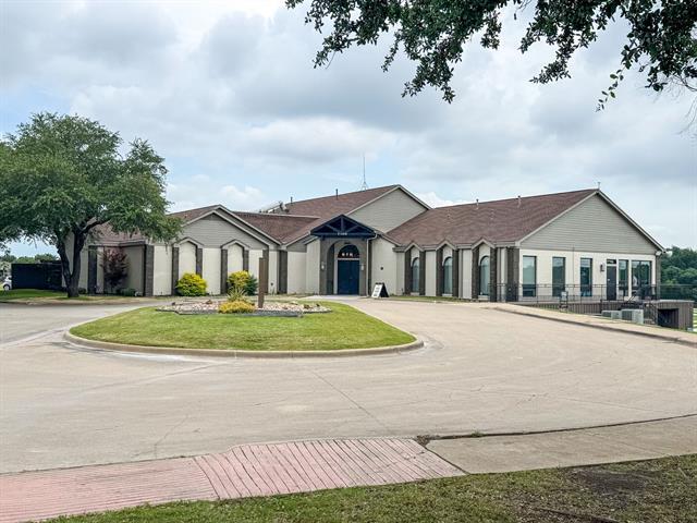 Building Photo - 6107 Lakecrest Dr