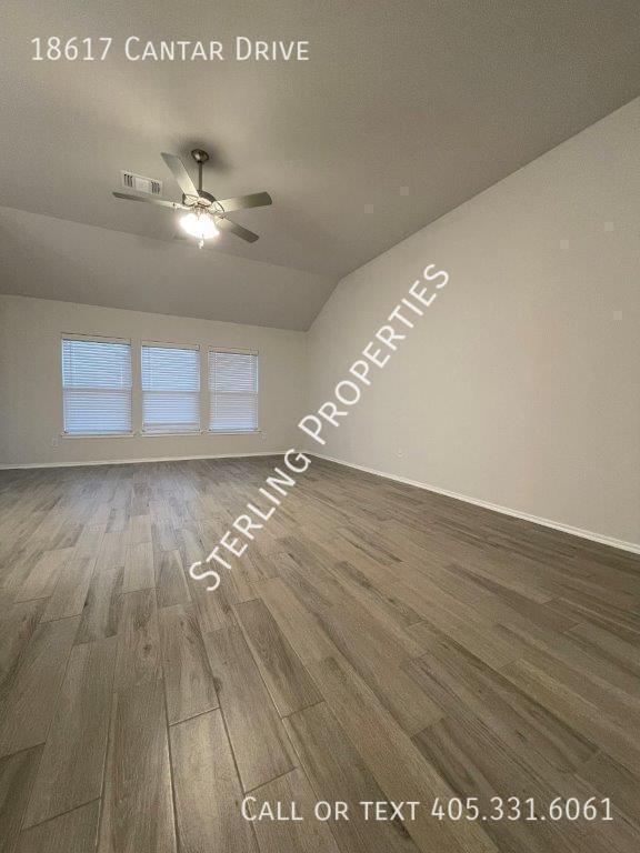 Building Photo - 18617 Cantar Dr