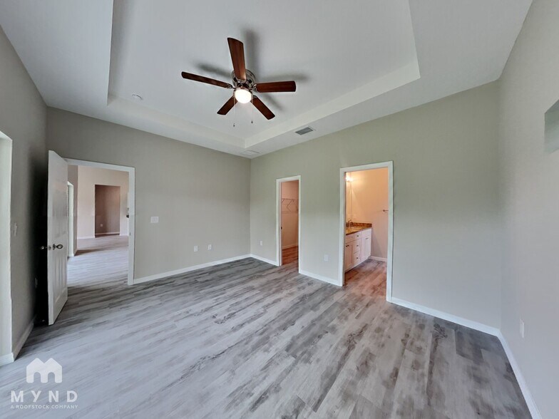 Building Photo - 5562 Sunnyvale Rd