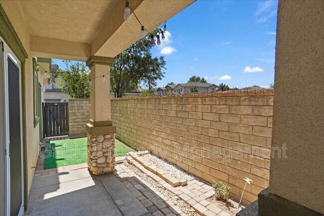 Building Photo - 27366 Dearborn Dr