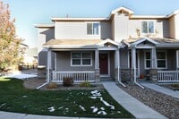 Building Photo - 3 Bedroom, 2.5 Bathroom Townhome. June 2026 Move-In! 2-year lease option!