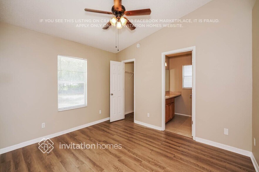 Building Photo - 2960 Etta Terrace