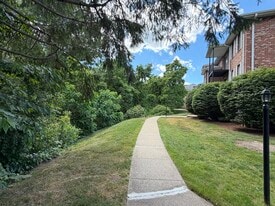 Building Photo - 348 Neponset St
