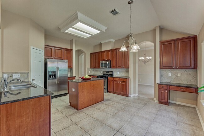 Building Photo - 24910 Corbin Gate Dr