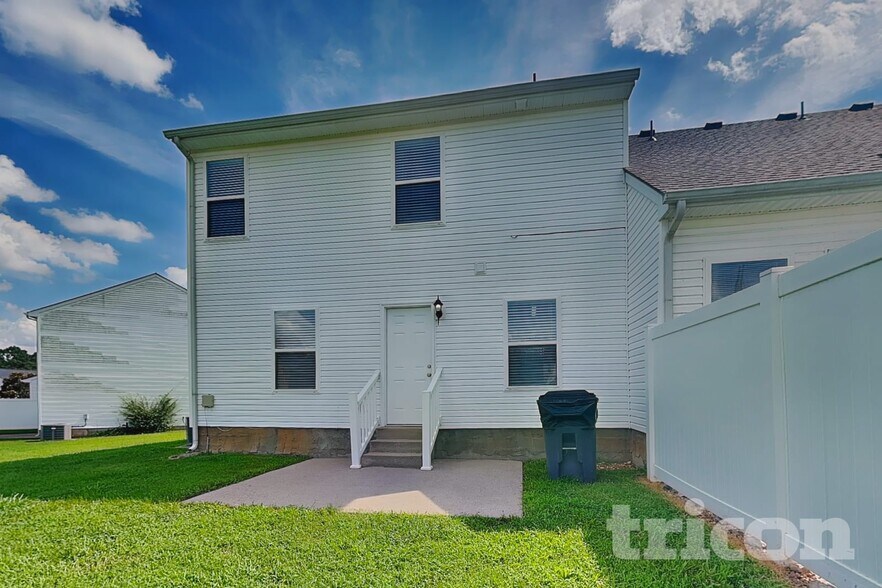 Building Photo - 912 Tapoco Ct