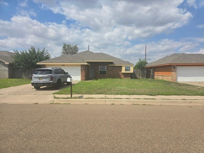 Building Photo - 216 Sombrero Rd
