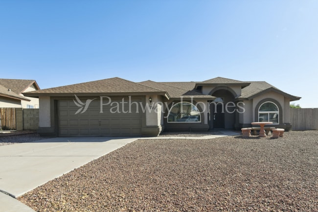 Building Photo - 7704 W San Juan Ave