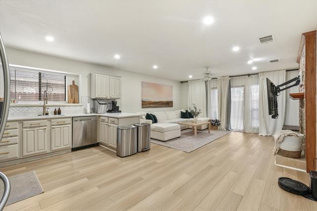 Building Photo - 7809 Prescott Dr