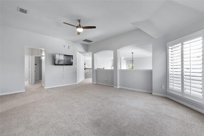 Building Photo - 1908 Thorndale Cir