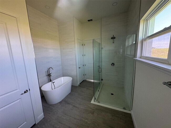 Building Photo - 416 Adams View Ln