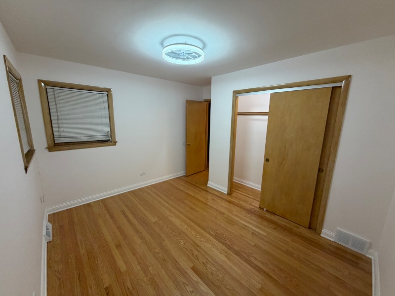 Building Photo - 2940 N Natoma Ave