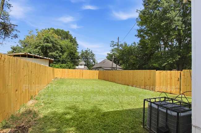 Building Photo - 4617 Court S