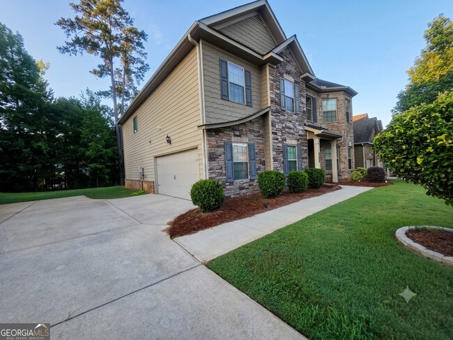 Building Photo - 165 Regency Pl