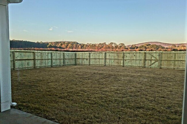 Building Photo - 4216 Textile Ln