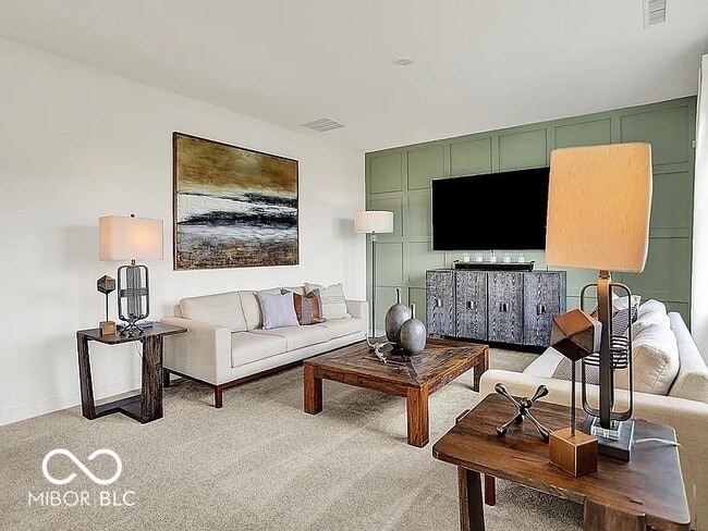 Building Photo - 2868 Woods Edge Dr