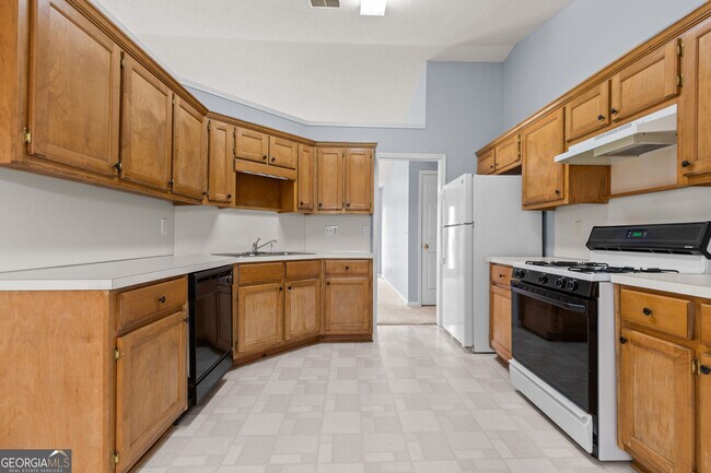 Building Photo - 2510 Fort Daniels Dr NE