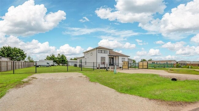 Primary Photo - 582 Rd 5707