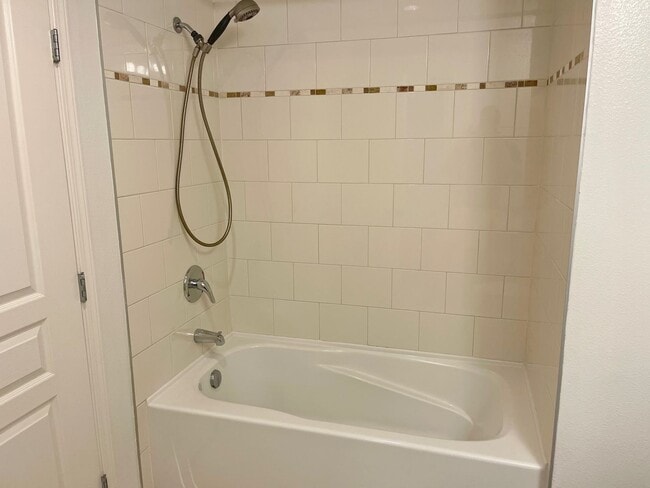 Building Photo - Live in the Heart of Little Italy at La Vita — 1 Bed / 1 Bath Condo with Parking, Laundry & Resor...