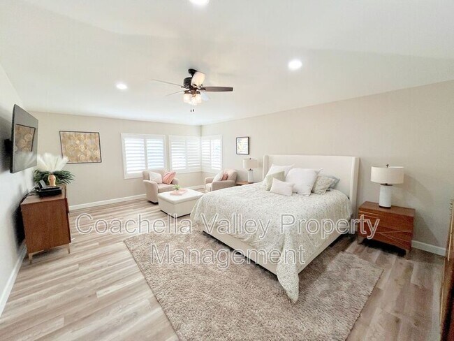 Building Photo - 55544 Laurel Valley