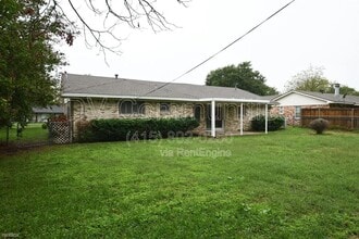 Building Photo - 1607 Anthony St