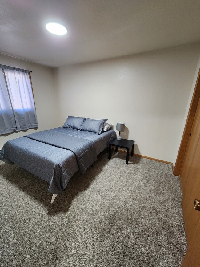 Building Photo - 4-plex