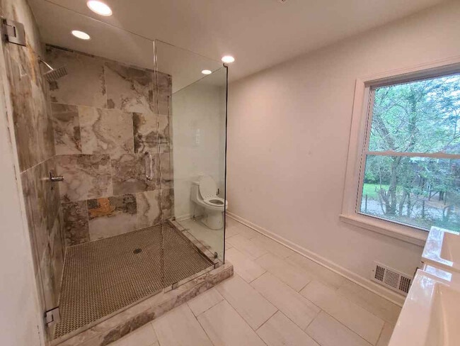 Building Photo - Room in House on Morris Brown Dr SW