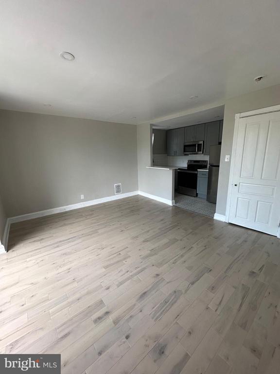 Building Photo - 4710 Warrington Ave