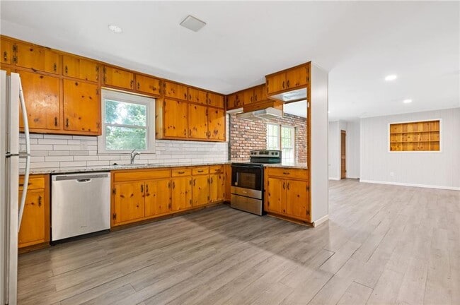 Building Photo - 3269 Pamlico Dr SW