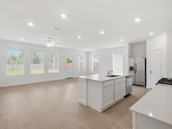 Building Photo - 7009 Camphor Ct