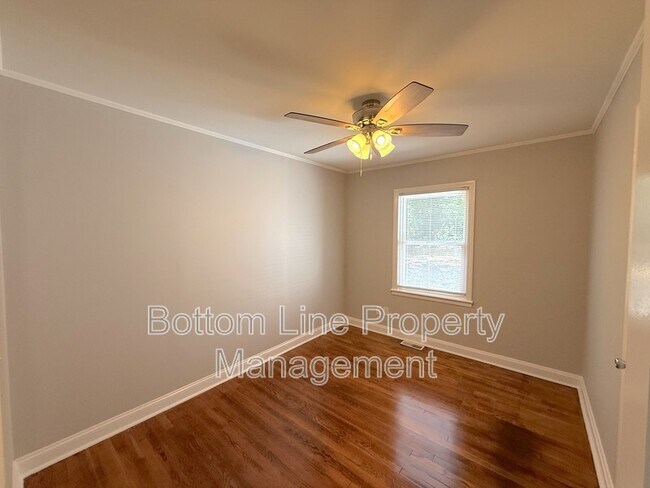 Building Photo - 3905 Tillman Rd