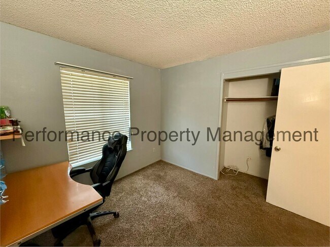 Building Photo - Stunning 3 Bed/2 Bath Home w/ ADU, Solar & $0 Deposit Option