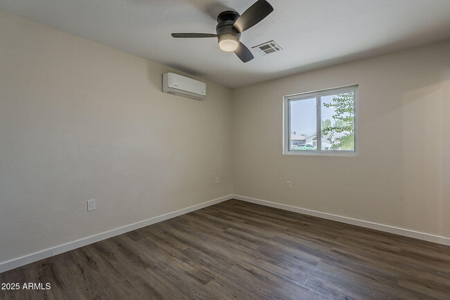 Building Photo - 8215 E Cypress St