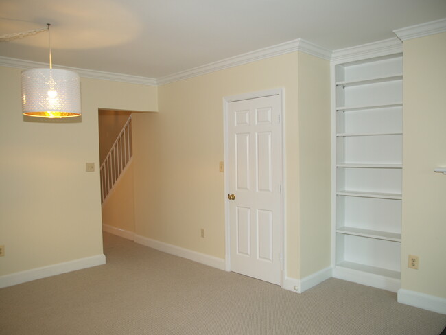 Dining Room - 3287 Sutton Pl NW