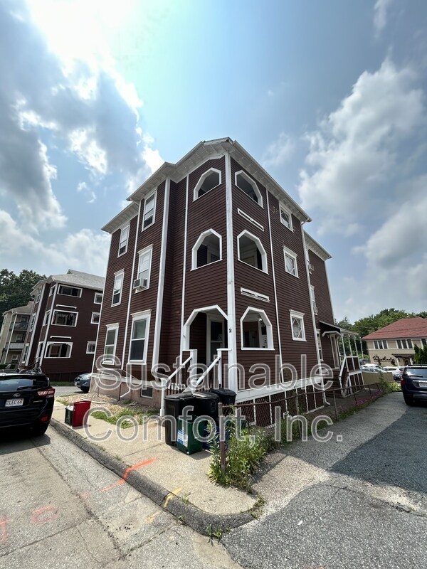 Building Photo - 2 Norman Ave