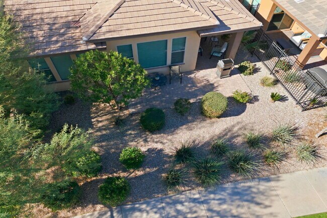 Building Photo - 35989 N Kennedia Ln
