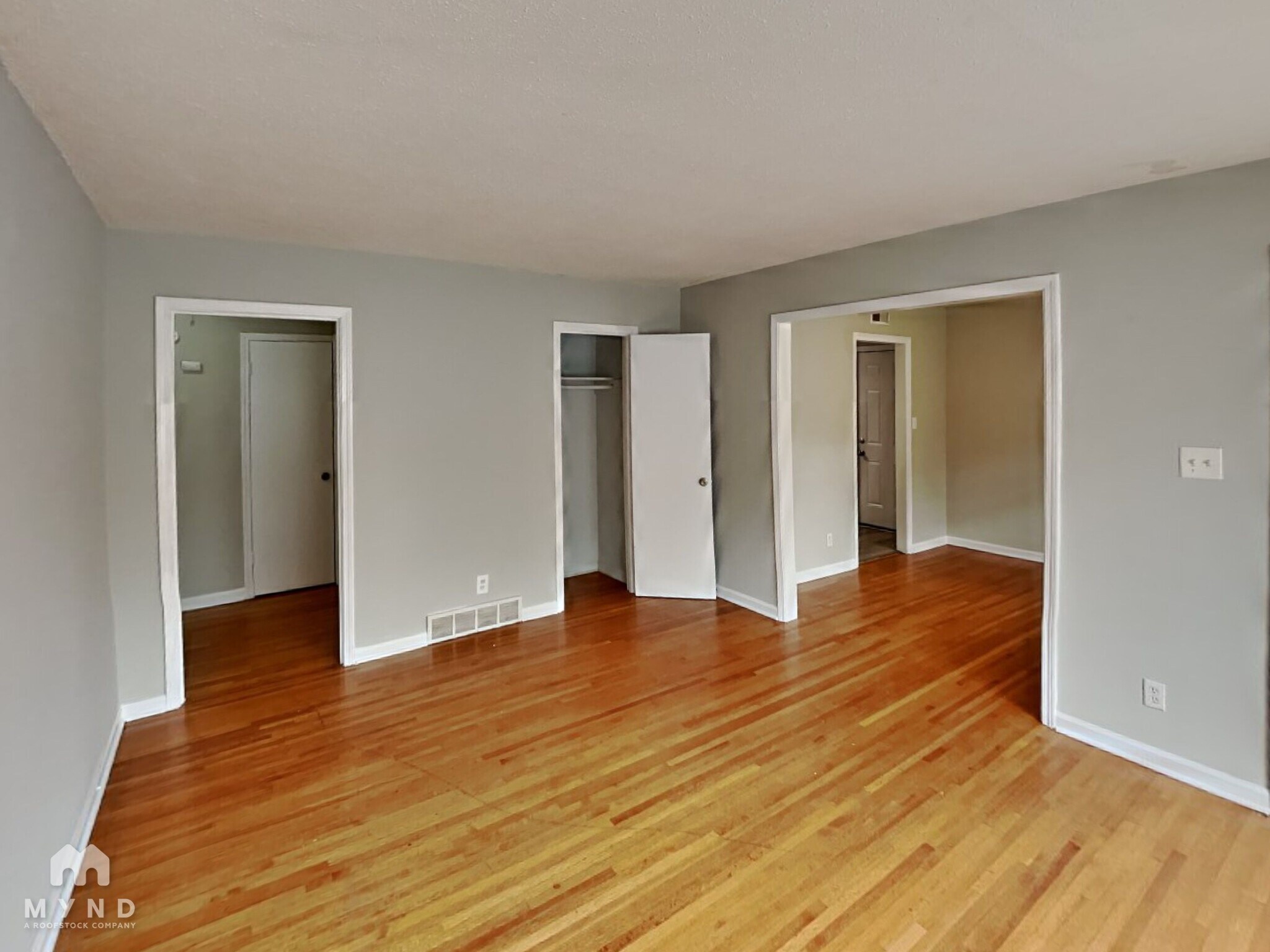 Building Photo - 1402 Moss Point Dr