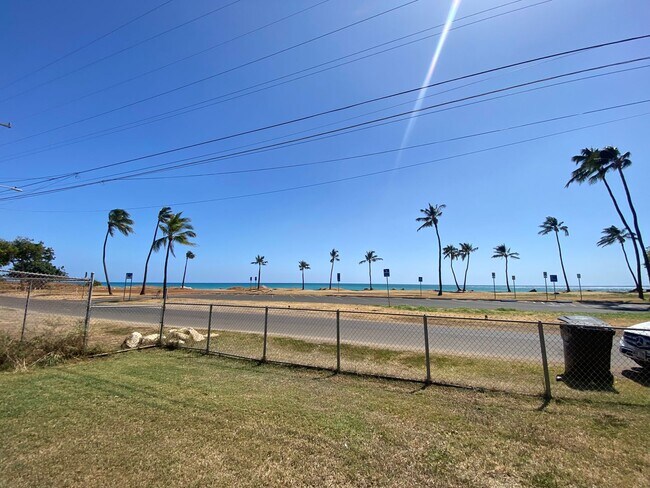 Building Photo - Single Family