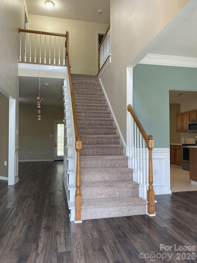 Building Photo - 10603 Old Bridge Ln