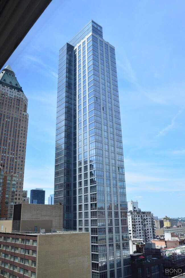Building Photo - 888 Eighth Avenue
