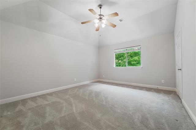 Building Photo - 231 Pine Valley Ct