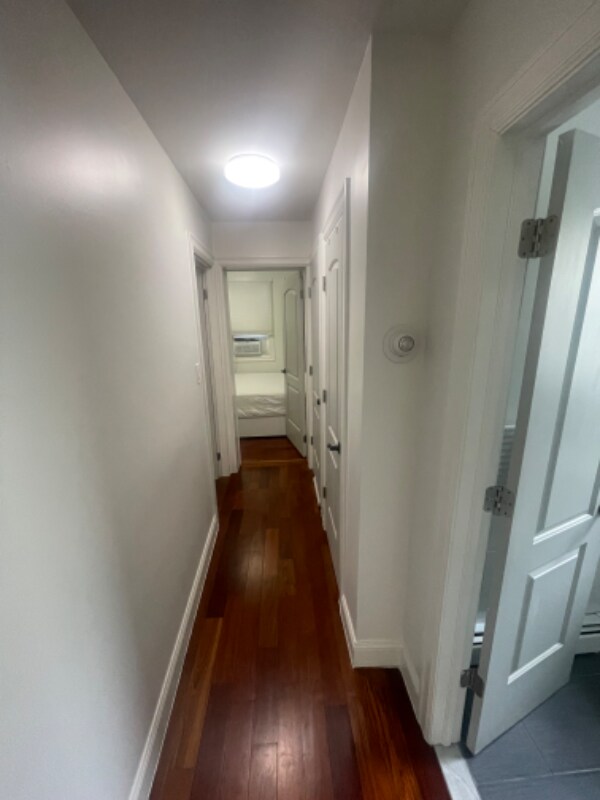 Building Photo - 4109 Bronxwood Ave